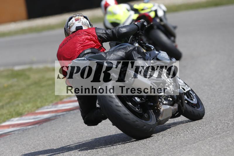 Archiv-2025/29 21.06.2025 PROMAX ADR/Gruppe gruen/backside